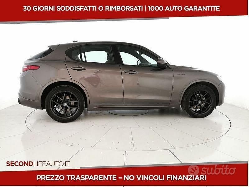 Usata Alfa Romeo Stelvio Veloce 280 CV (205 kW) 2022 Grigio SUV