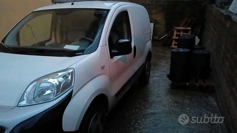 Usata Fiat Fiorino 78 CV (57 kW) 2020 Bianco Monovolume