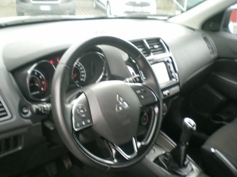 Usata Mitsubishi ASX Instyle 117 CV (86 kW) 2019 Bianco SUV