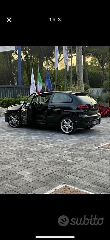 Usata 2003 Cupra Ibiza Tre volumi | 3200 € (Buon prezzo) - Immagine 1/2