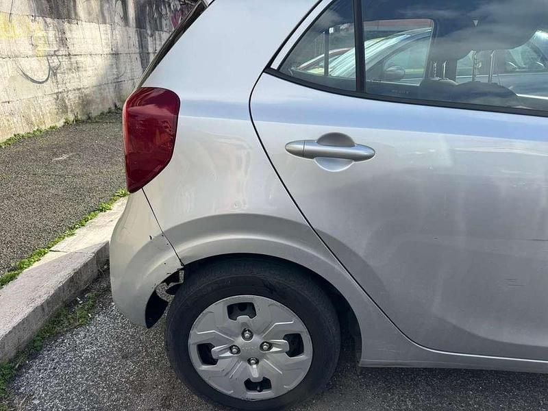 Usata Kia Picanto Urban 65 CV (47 kW) 2020 Argento Utilitaria