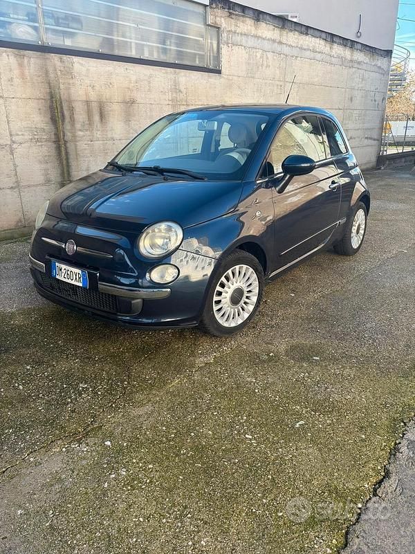Blu Usata 2007 Fiat 500 Lounge Tre volumi | 4500 € (Ottimo prezzo) - Immagine 1/4