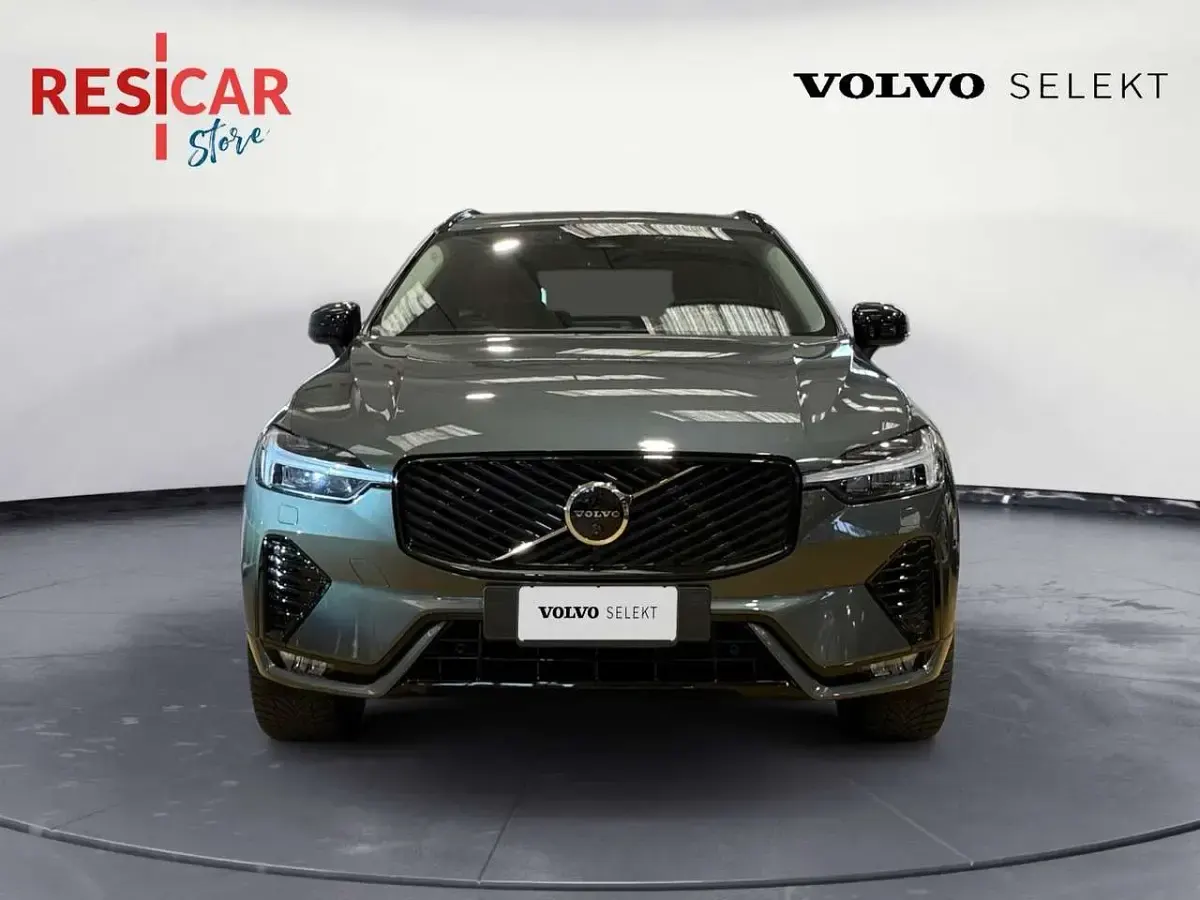 Usata Volvo XC60 Plus 250 CV (183 kW) 2025 74600 SUV
