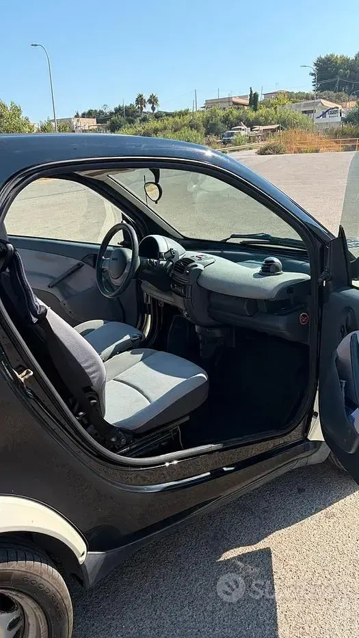 Usata Smart ForTwo Coupé Passion 61 CV (44 kW) 2003 Coupé