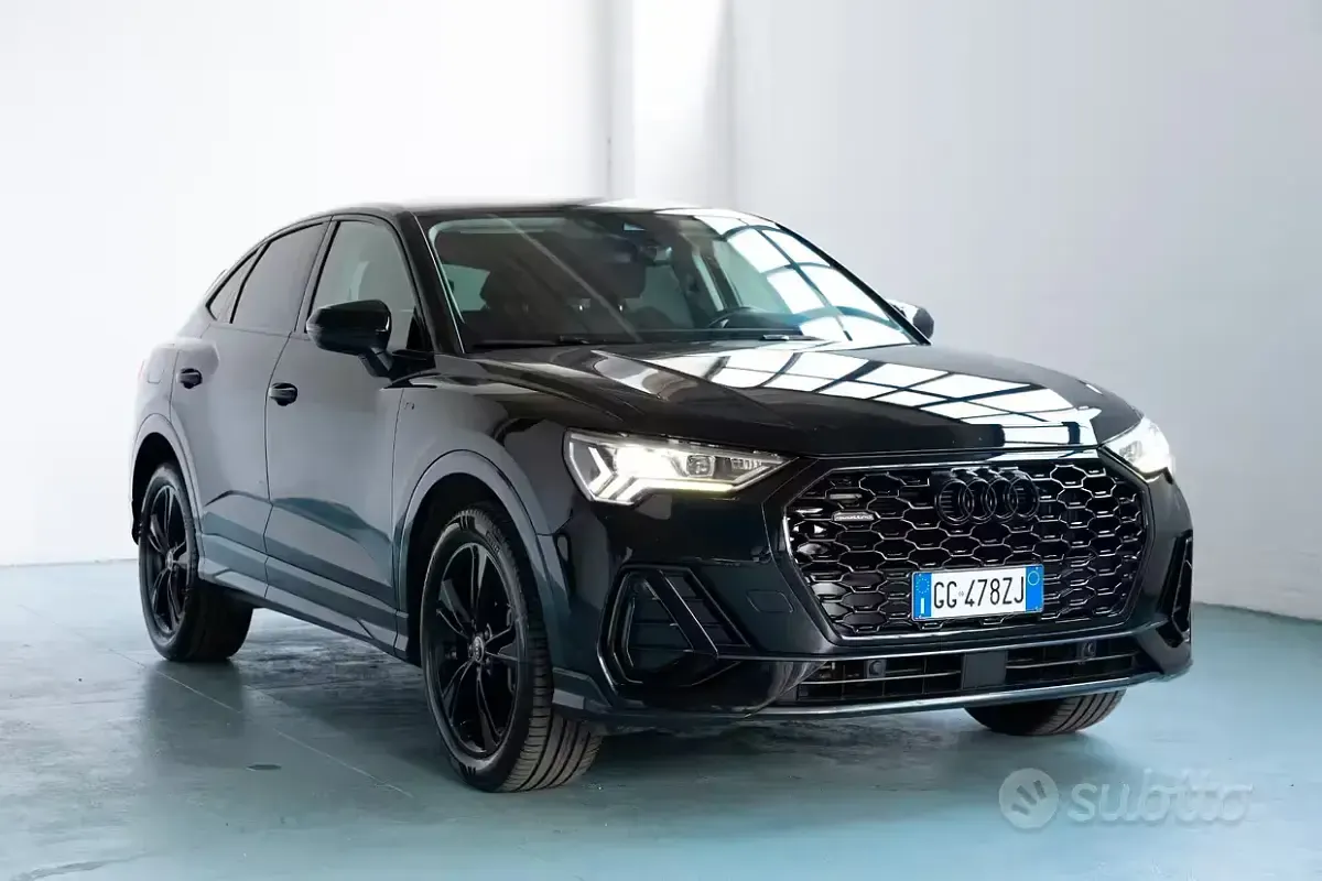 Usata Audi Q3 Sportback Black Edition 200 CV (147 kW) 2021 Nero SUV