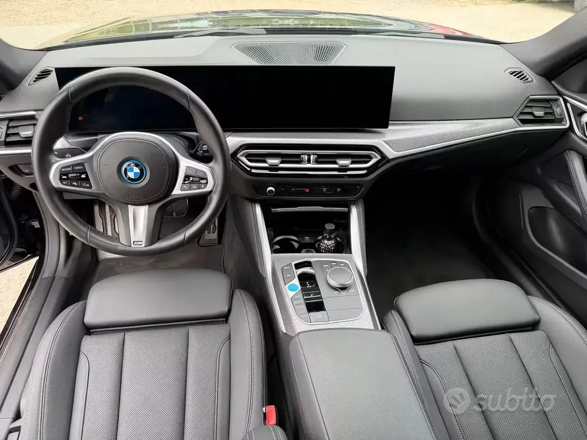 Usata BMW i4 M Sport 105 kW (143 CV) 2024 Nero Berlina