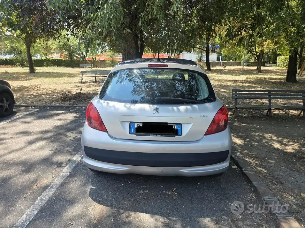 Usata Peugeot 207 73 CV (53 kW) 2007 Grigio Berlina