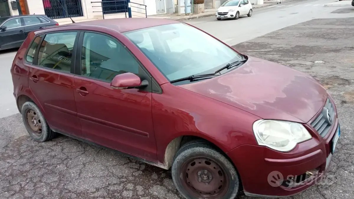 Usata VW Polo 69 CV (50 kW) 2005 Rosso Berlina