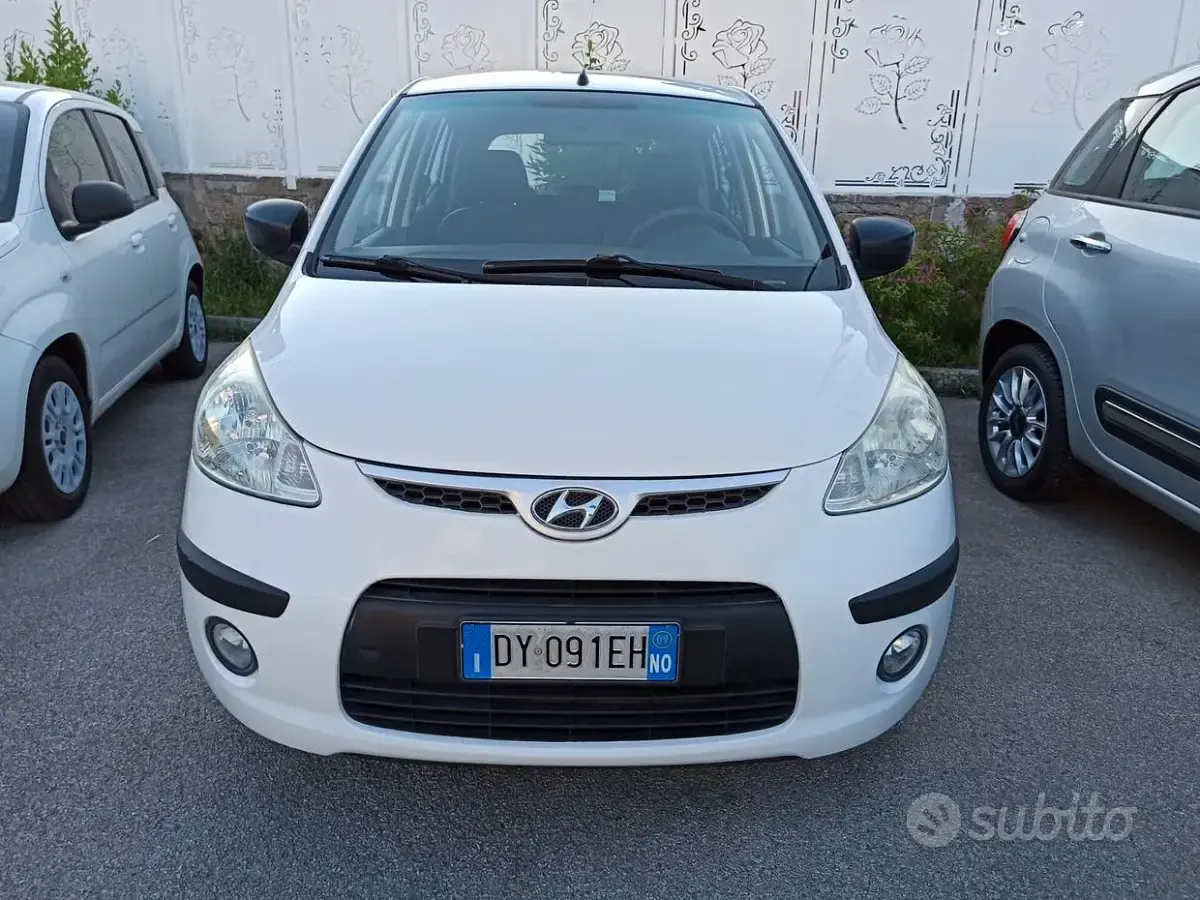 Usata Hyundai i10 Active 64 CV (47 kW) 2009 Bianco Utilitaria