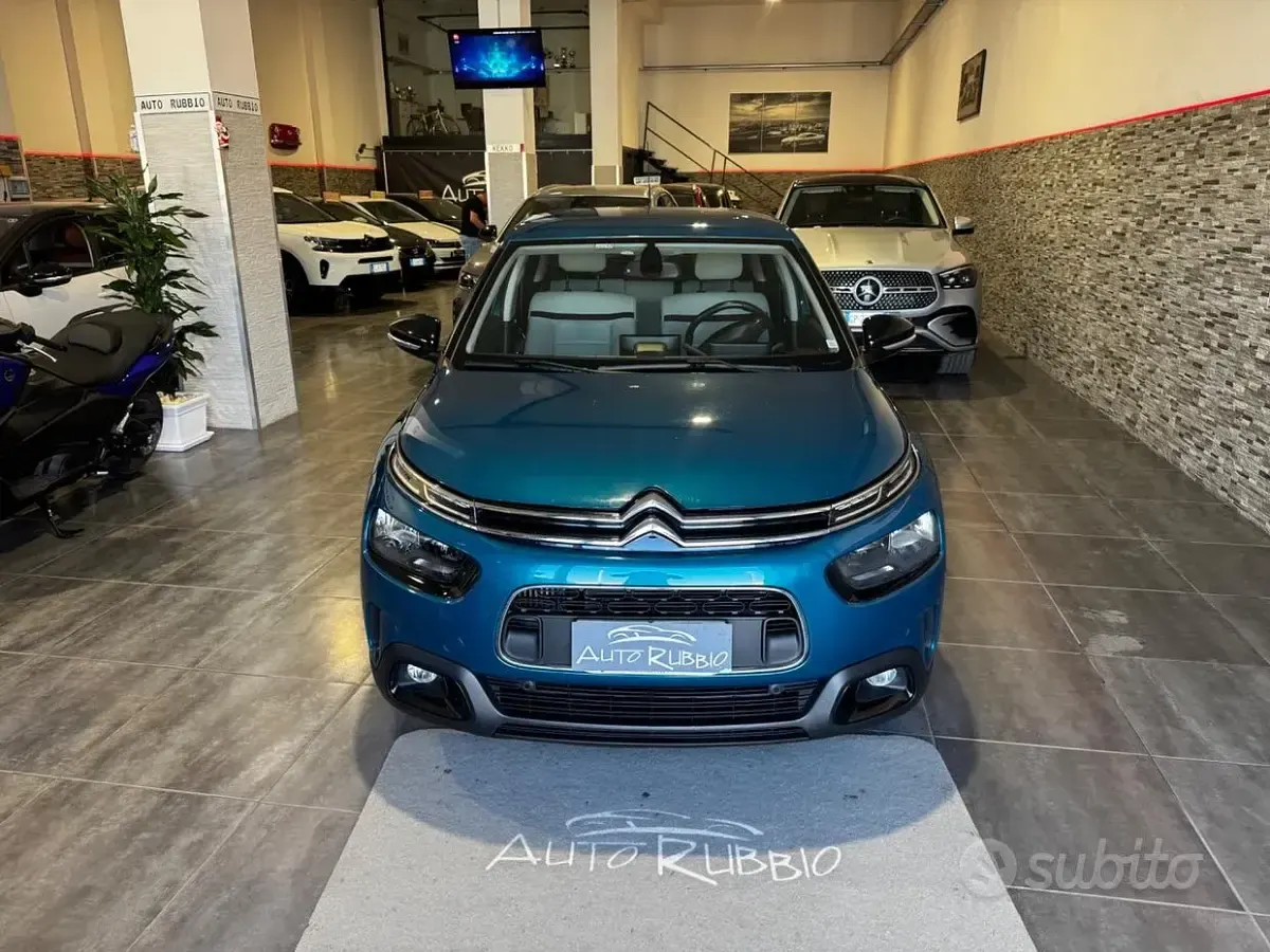 Usata Citroën C4 PureTech 110 CV (80 kW) 2019 Blu Berlina