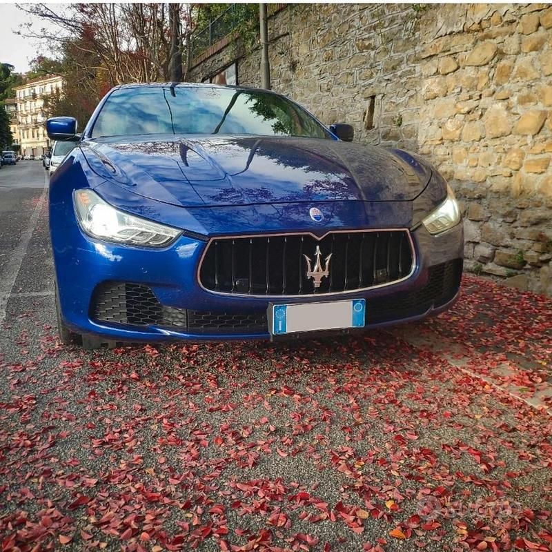 Usata Maserati Ghibli 275 CV (202 kW) 2015 Blu Berlina