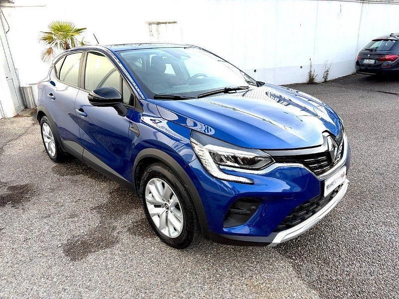 Usata Renault Captur Zen 145 CV (106 kW) 2022 Blu SUV