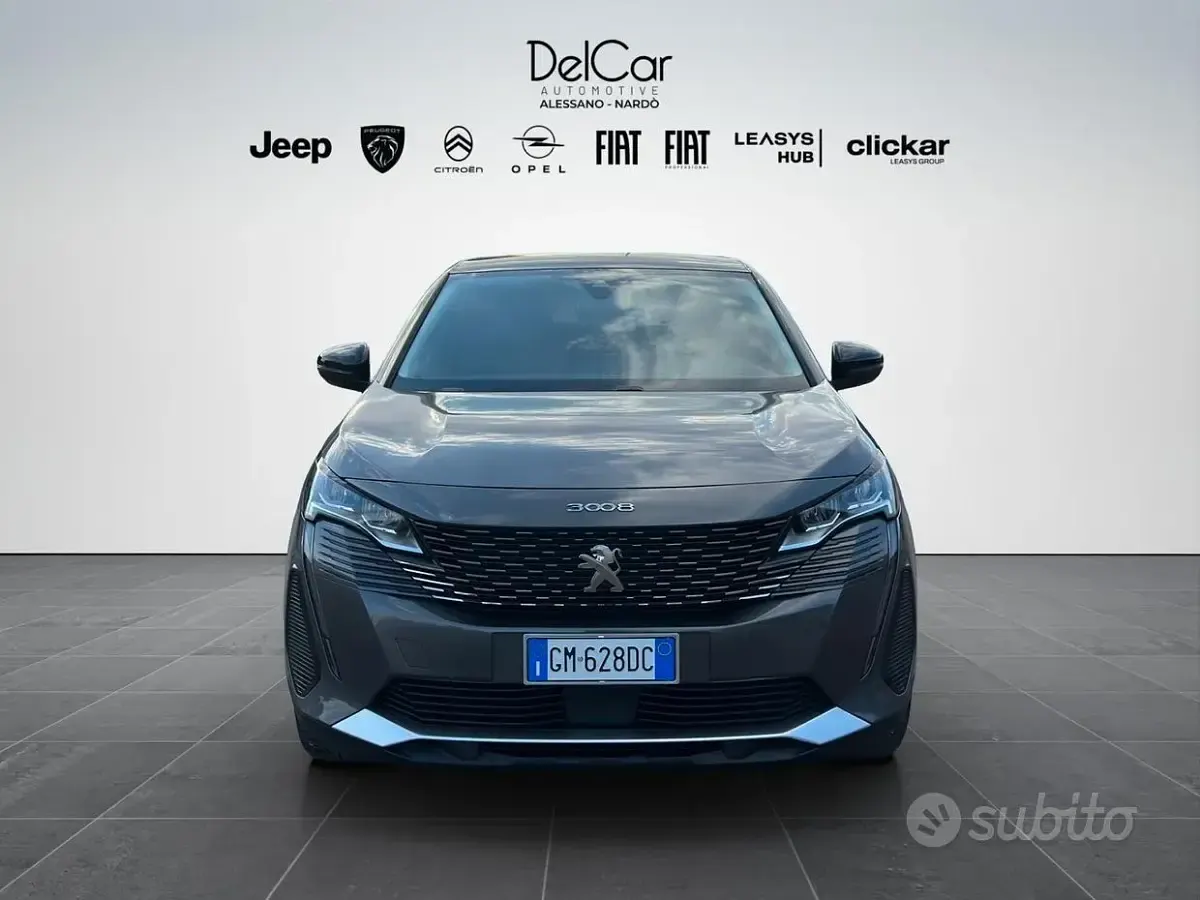 Usata Peugeot 3008 Allure 131 CV (96 kW) 2022 Grigio SUV