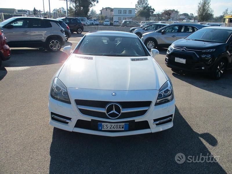 Usata Mercedes SLK250 Premium 204 CV (150 kW) 2012 Bianco Cabrio
