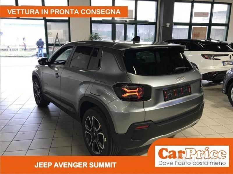Nuova Jeep Avenger Summit 101 CV (74 kW) 2025 Vari colori SUV