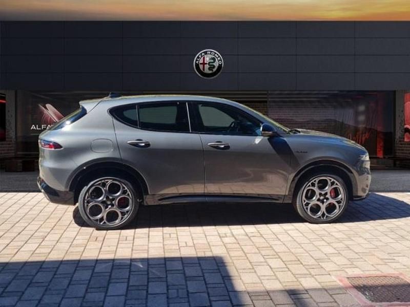 Nuova Alfa Romeo Tonale Veloce 179 CV (131 kW) 2025 Grigio SUV
