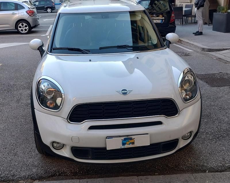 Usata Mini Cooper S Countryman 183 CV (134 kW) 2012 Bianco SUV