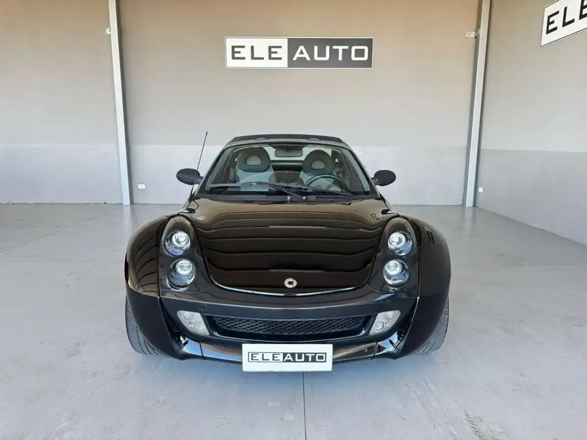 Usata Smart Roadster 82 CV (60 kW) 2003 Nero Cabrio