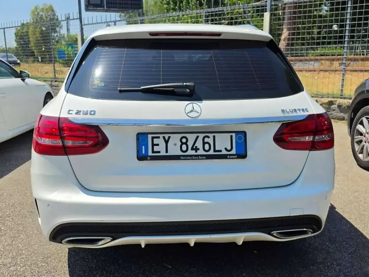 Usata Mercedes C250 Premium 204 CV (150 kW) 2015 Bianco Station wagon