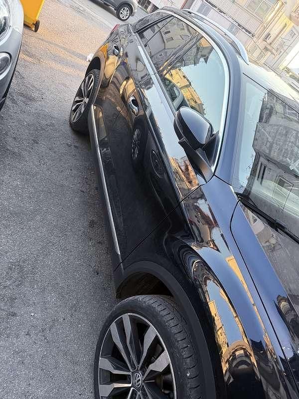 Usata VW T-Roc Advance 116 CV (85 kW) 2019 SUV