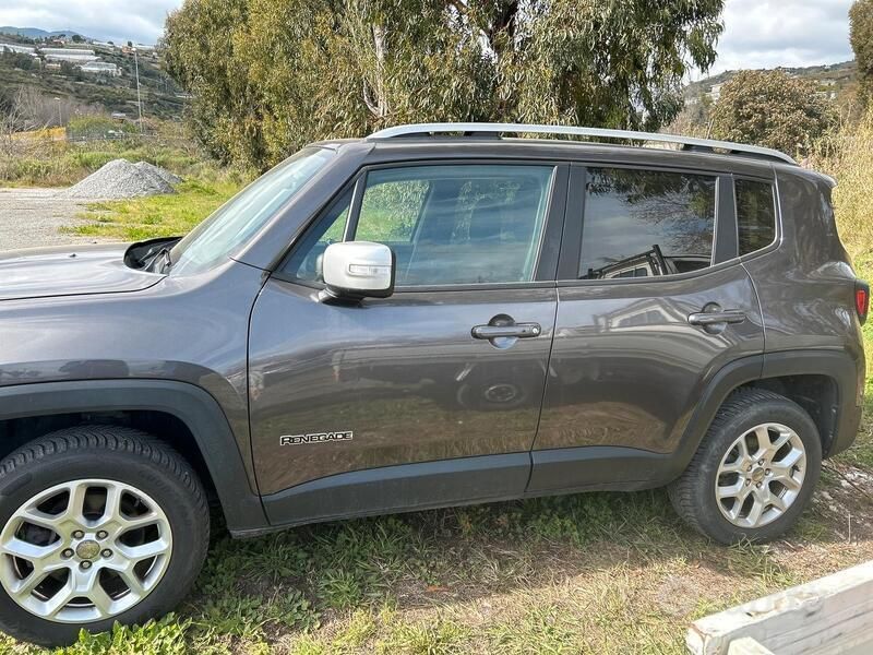 Usata 2018 Jeep Renegade SUV | 16.000 € (Cara) - Immagine 1/4