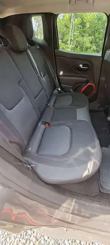 Usata Jeep Renegade Trailhawk 170 CV (125 kW) 2018 Grigio SUV