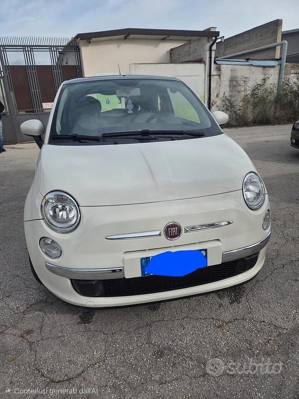 Usata Fiat 500 Lounge 95 CV (69 kW) 2011 Bianco Utilitaria