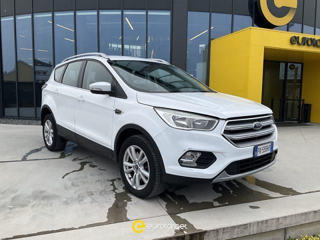 Usata Ford Kuga S 120 CV (88 kW) 2017 Bianco SUV