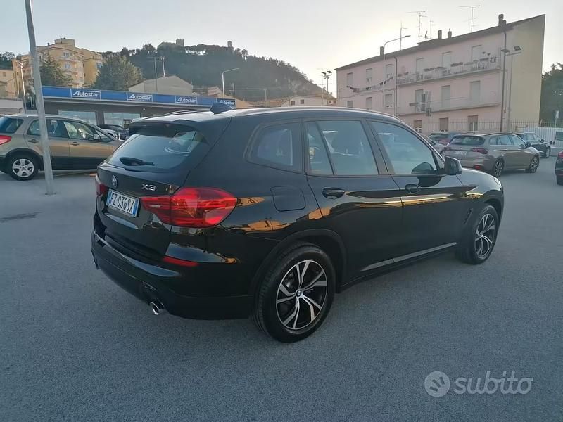Second-hand BMW X3 Advantage 190 CP (139 kW) 2019 Negru SUV