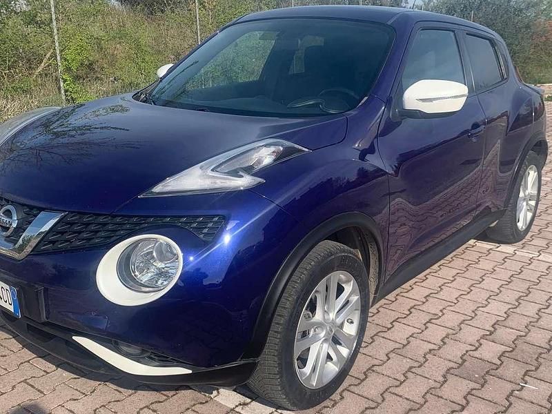 Usata Nissan Juke Acenta 110 CV (80 kW) 2015 Blu/azzurro SUV