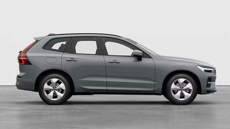 Nuova Volvo XC60 Core 250 CV (183 kW) 2026 Grigio SUV