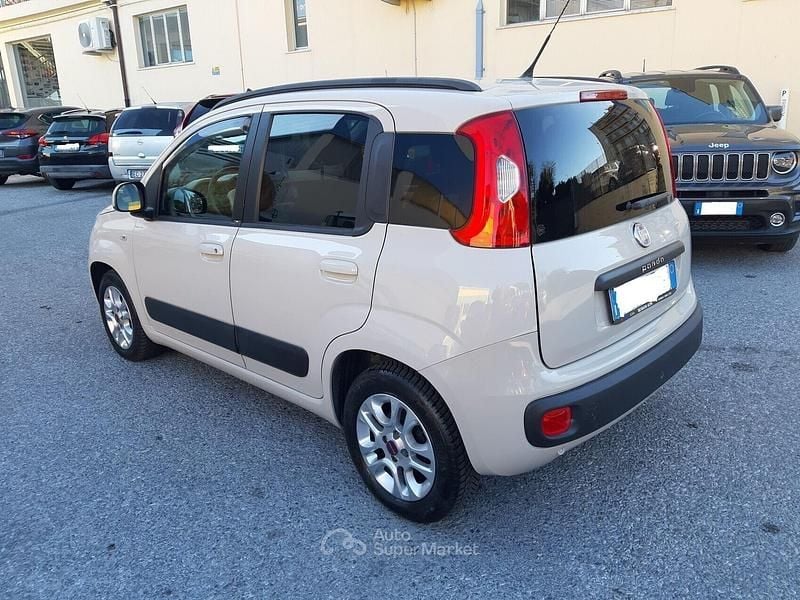 Usata Fiat Panda Lounge 69 CV (50 kW) 2014 Beige Utilitaria