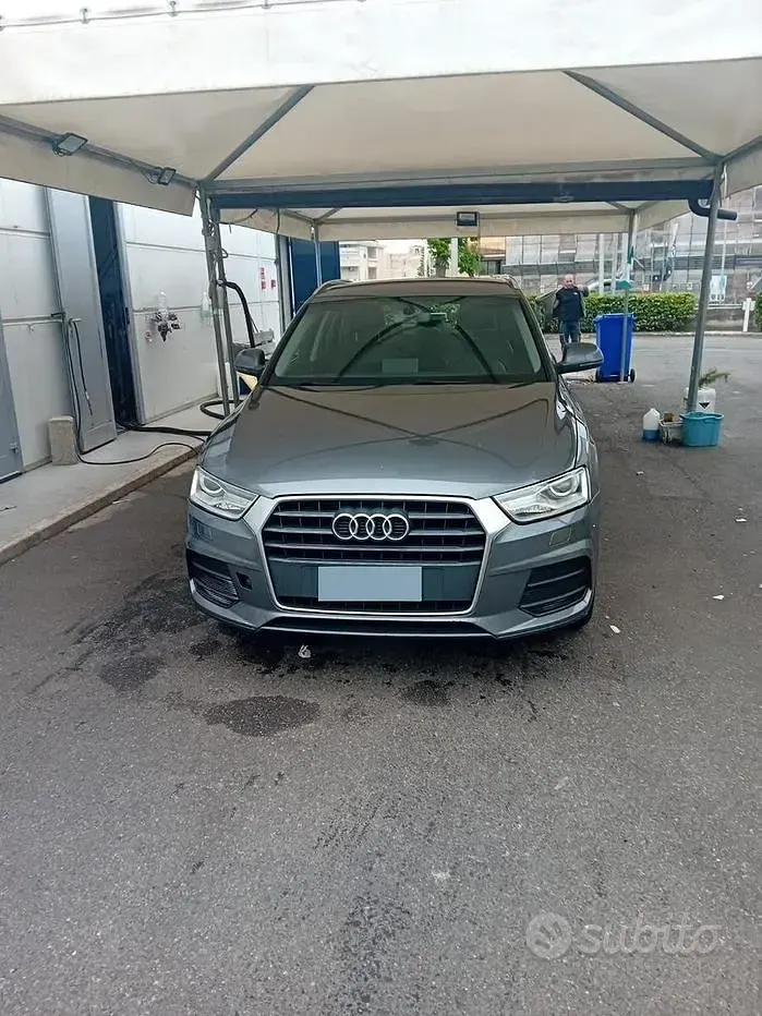 Begagnad Audi Q3 Sport 150 HK (110 kW) 2015 Grå SUV