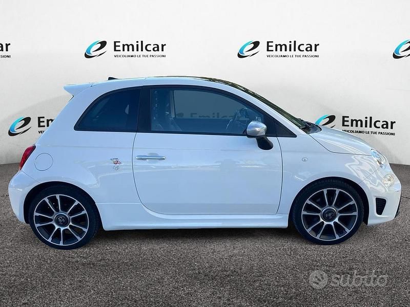 Usata Abarth 595 Turismo 165 CV (121 kW) 2021 Bianco Utilitaria