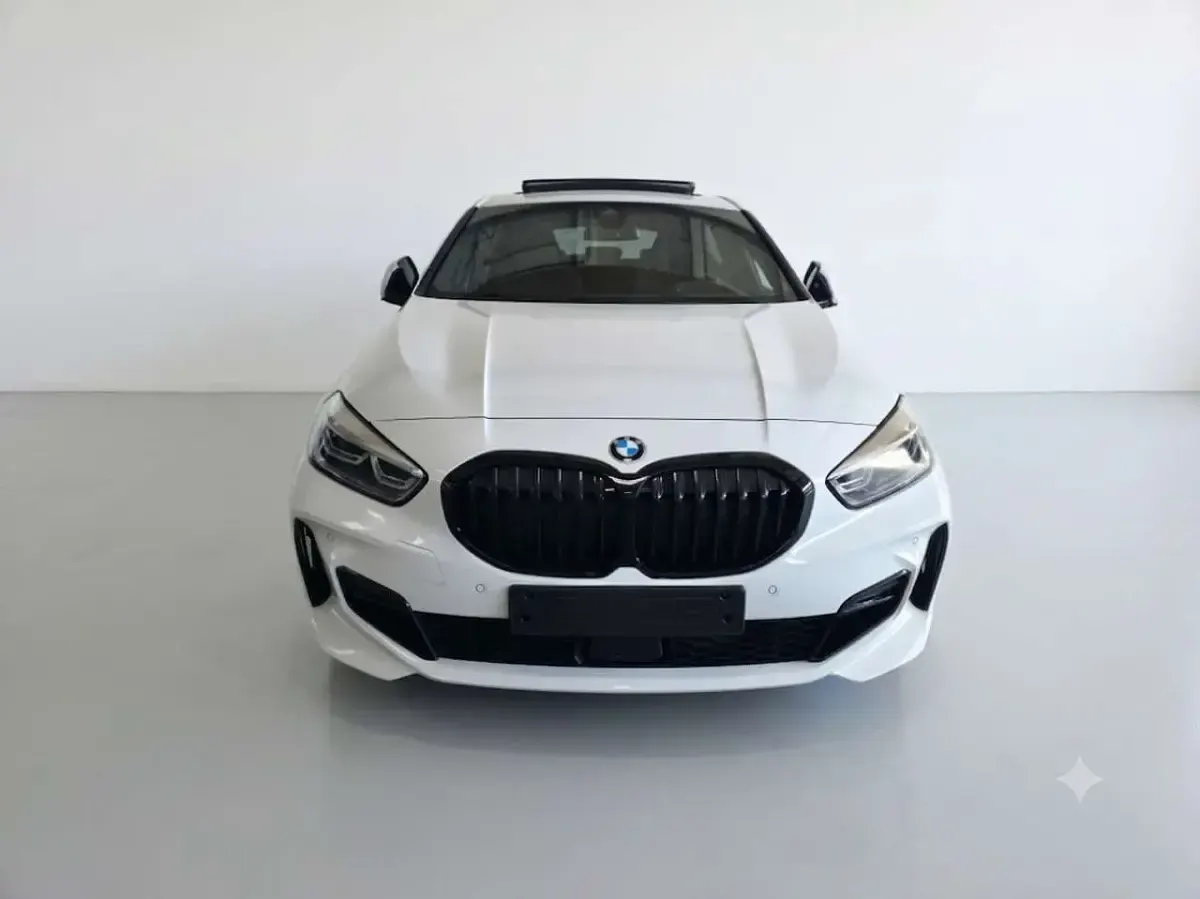 Usata BMW 118 Shadowline 136 CV (100 kW) 2024 Bianco Berlina