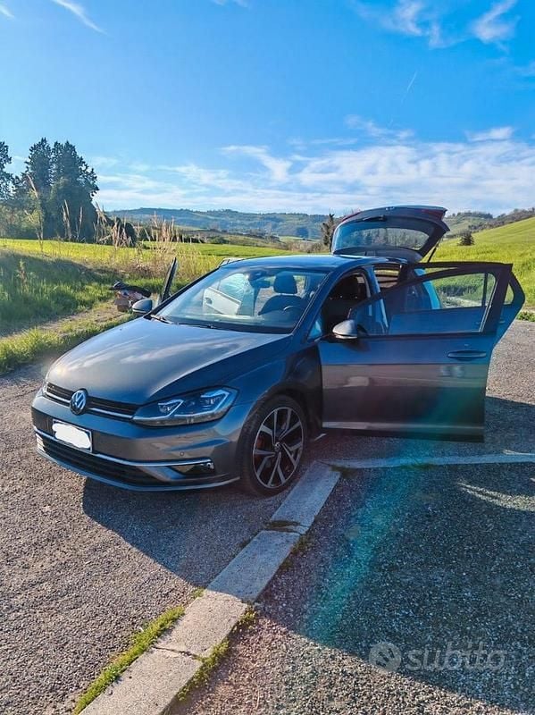 Usata VW Golf VII Highline 150 CV (110 kW) 2017 Grigio Berlina