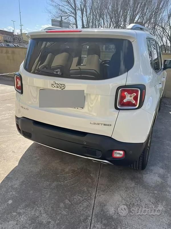 Usata Jeep Renegade 2016 Bianco SUV