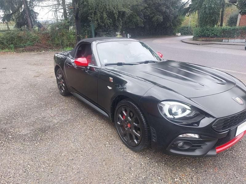 Usata Abarth 124 Spider 170 CV (125 kW) 2018 Nero Cabrio