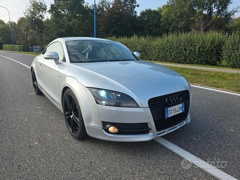 Grigio Usata 2010 Audi TT Advanced Plus Coupé | 10.500 € (Super prezzo) - Immagine 1/4