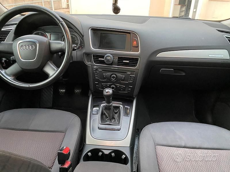 Usata Audi Q5 170 CV (125 kW) 2009 Grigio SUV