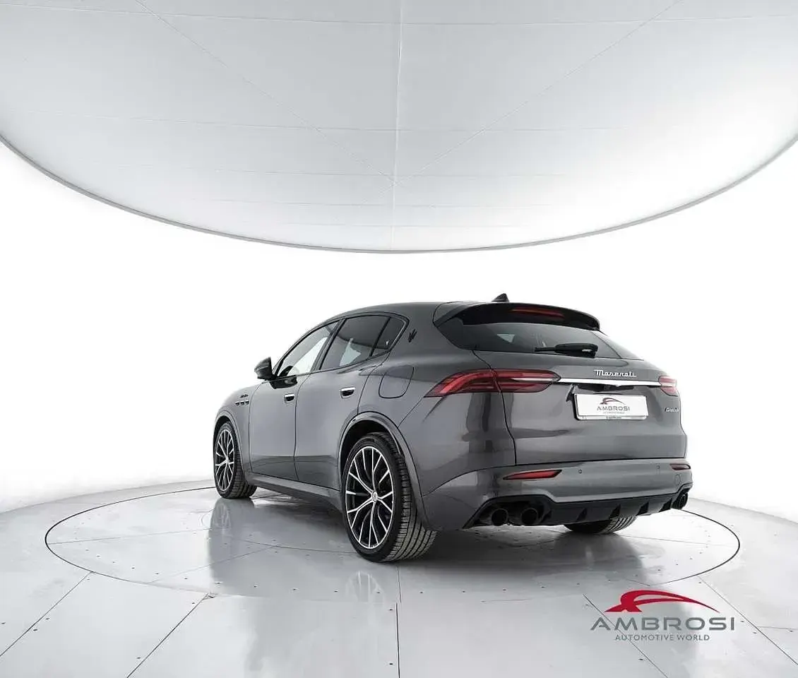 Usata Maserati Grecale 330 CV (242 kW) 2022 Grigio SUV