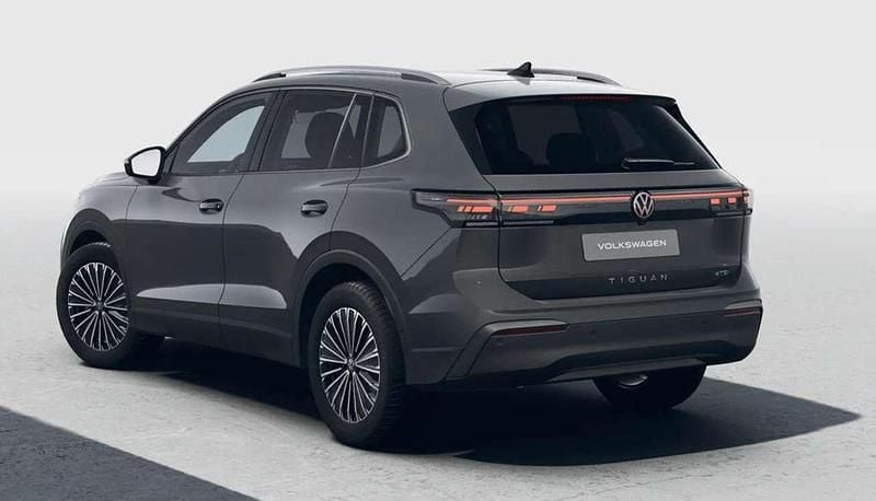 Nuova VW Tiguan Edition 150 CV (110 kW) 2026 Urano grey SUV
