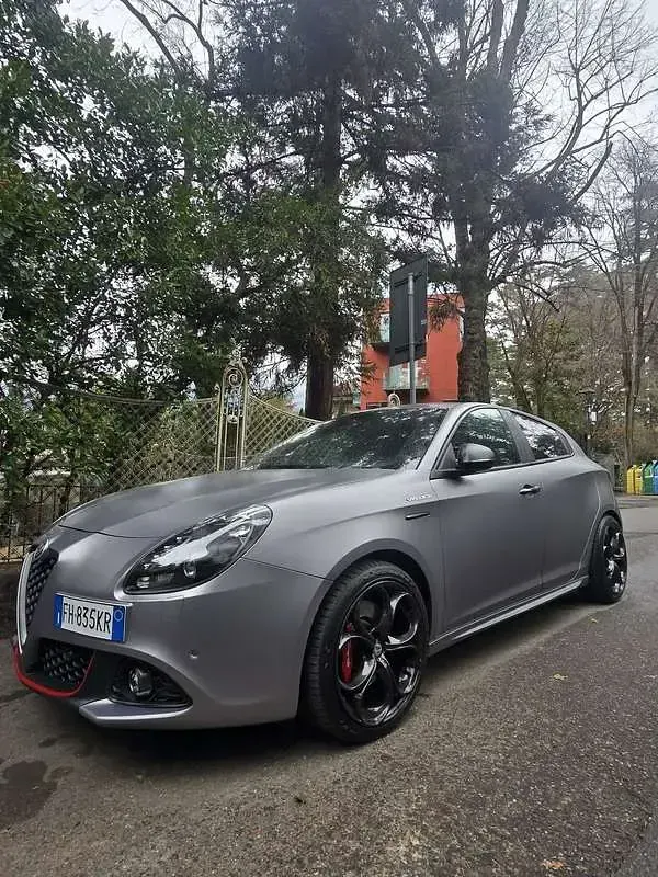 Usata Alfa Romeo Giulietta Veloce 241 CV (177 kW) 2017 Utilitaria