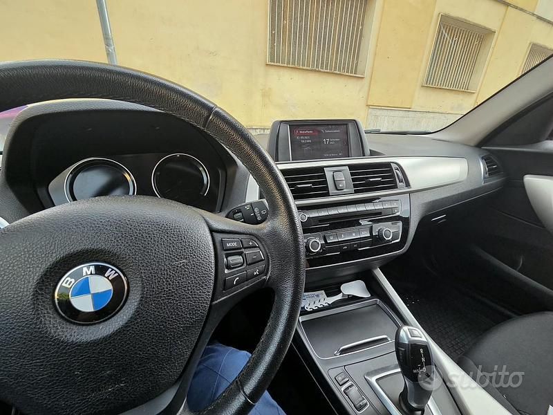 Usata BMW 116 2018 Blu Utilitaria