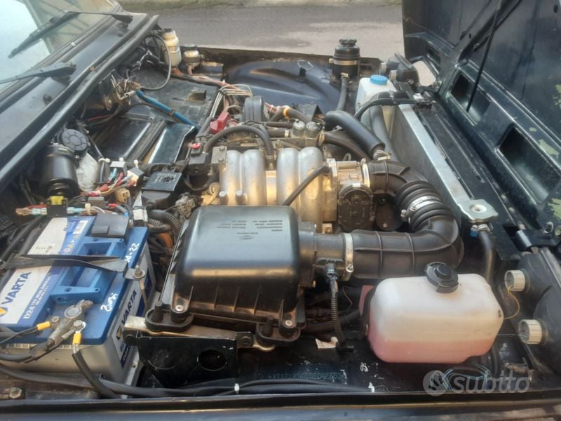 Usata Lada niva 75 CV (55 kW) 2012 Nero SUV