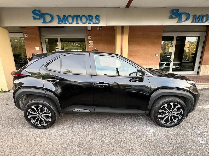 Usata Toyota Yaris Cross Trend 116 CV (85 kW) 2021 Nero SUV