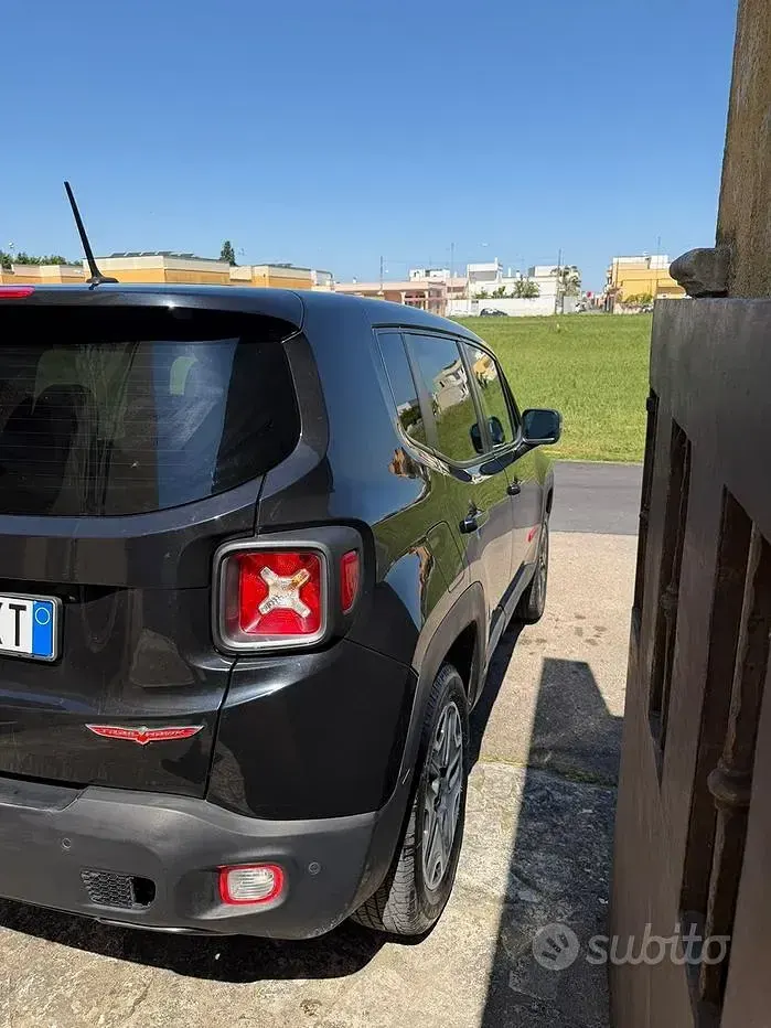 Usata Jeep Renegade Trailhawk 170 CV (125 kW) 2015 Other SUV