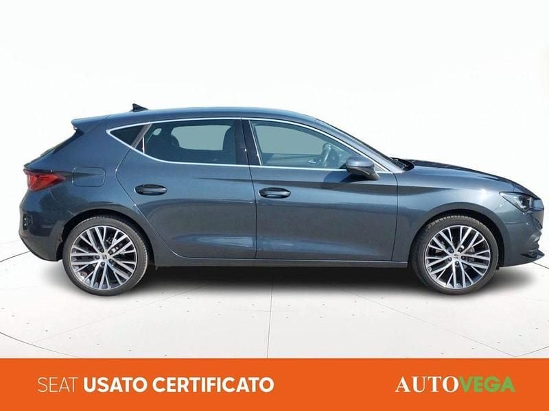 Usata Seat Leon XCELLENCE 150 CV (110 kW) 2021 Vari colori / pastello Berlina