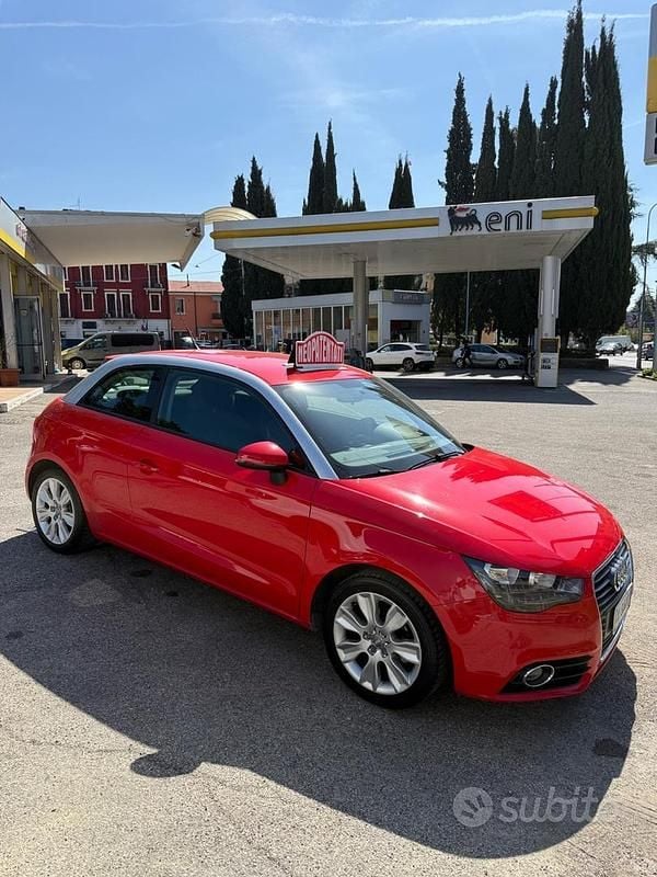 Usata Audi A1 Ambition 86 CV (63 kW) 2011 Bianco Utilitaria