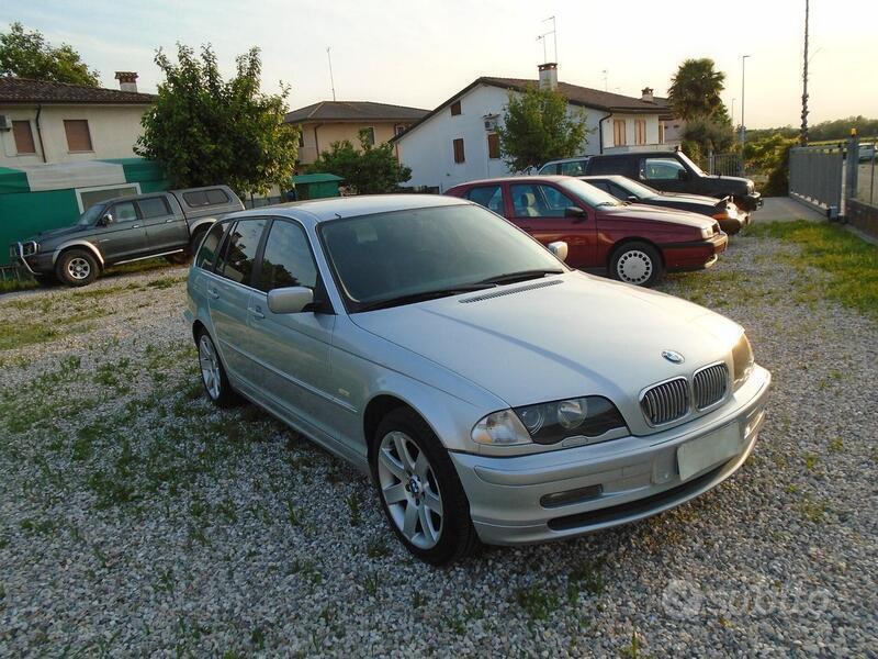 Usato 2001 BMW 330 2.9 Diesel 184 CV (2.300 €)
